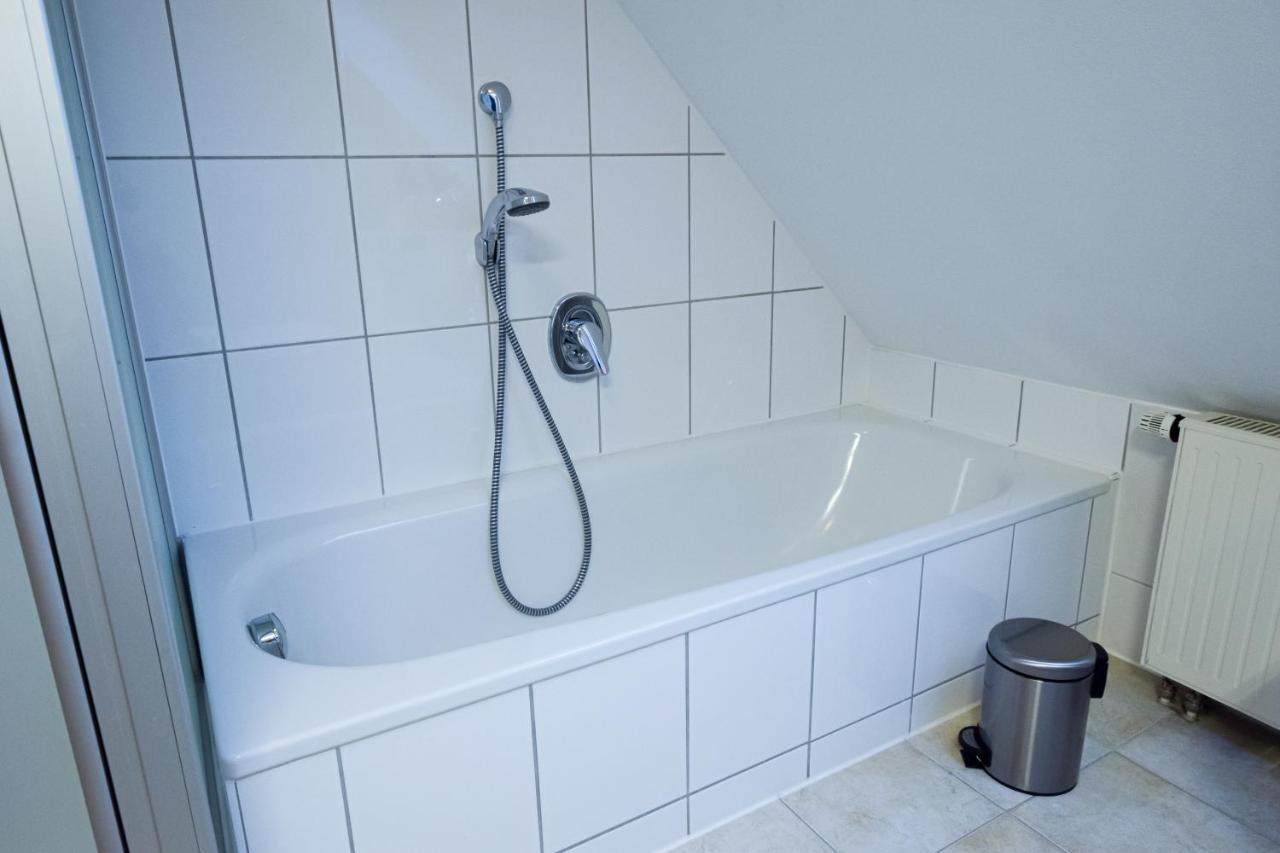 Premium Style Apartment Guenzburg Luaran gambar